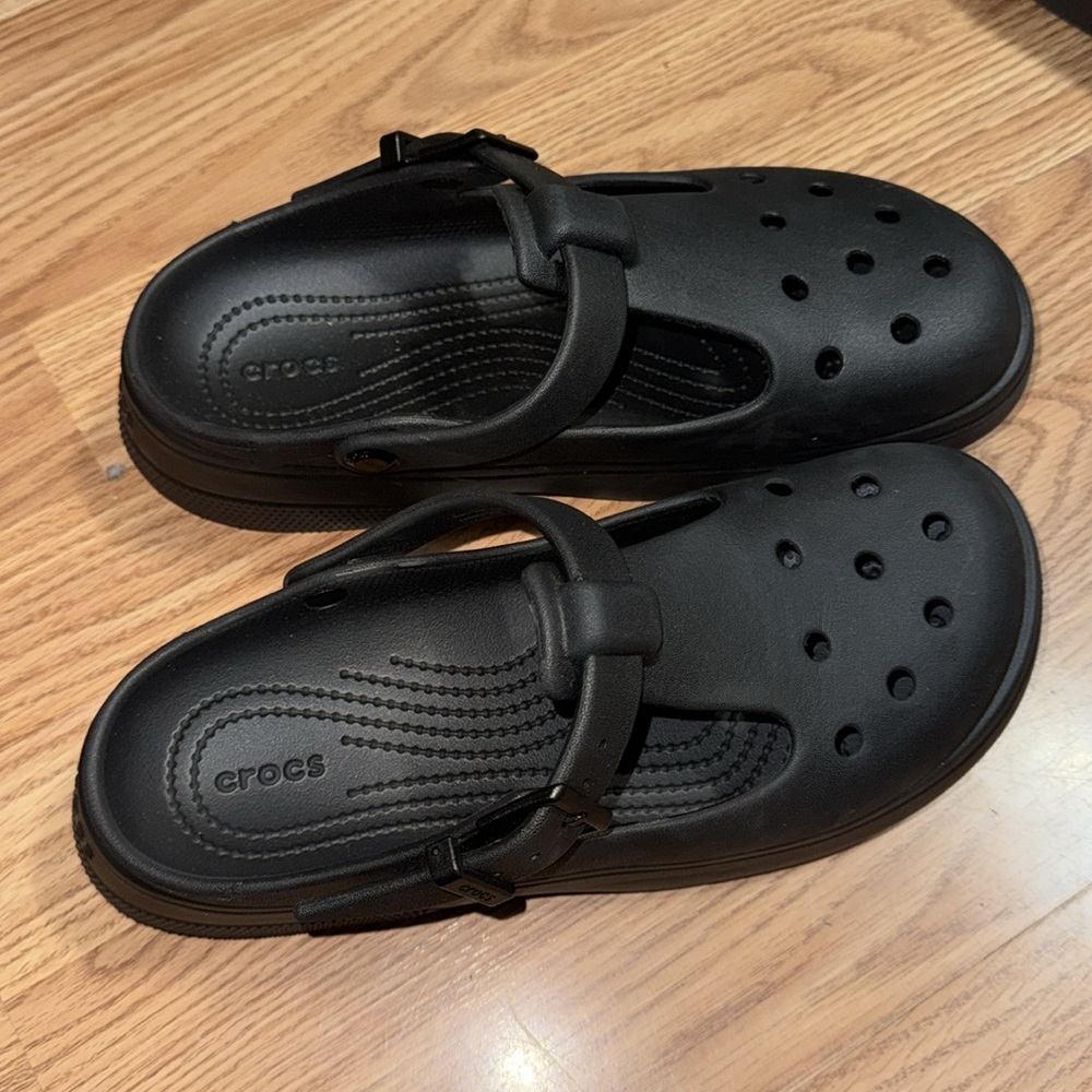 Classic Mary Jane Clog- Crocs